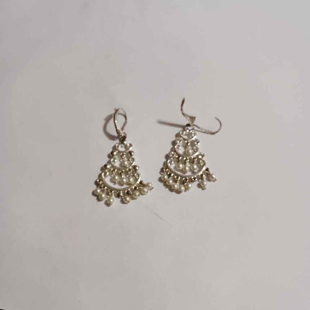 Earings